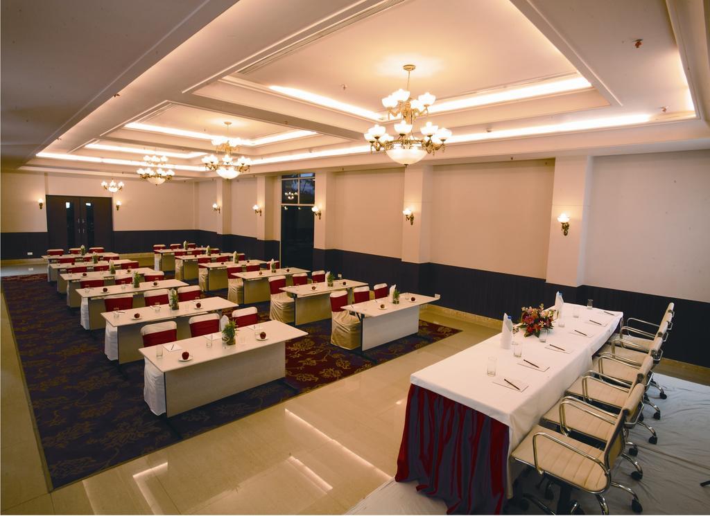 Ambrosia Sarovar Portico Haridwār Екстериор снимка