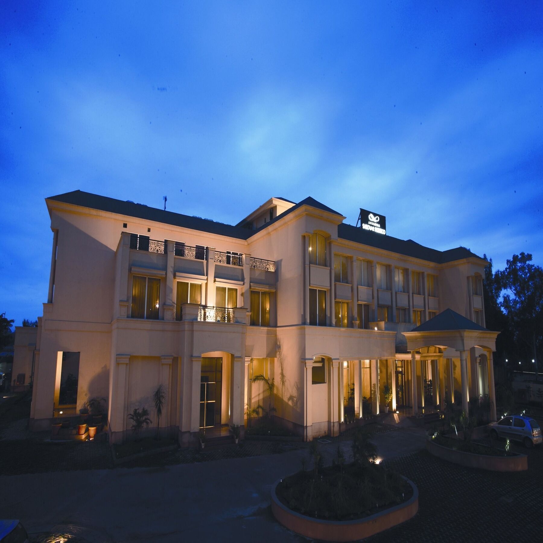Ambrosia Sarovar Portico Haridwār Екстериор снимка